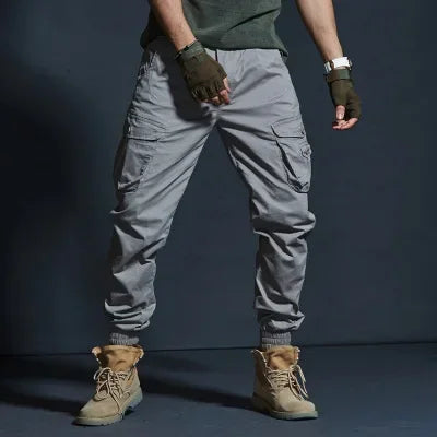 Pantalones tácticos cargo de camuflaje para hombre