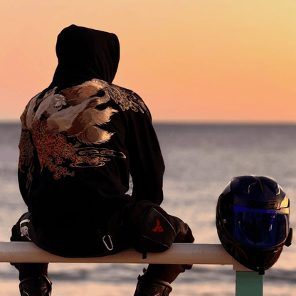 Ookami - Sudadera Bordada con Capucha