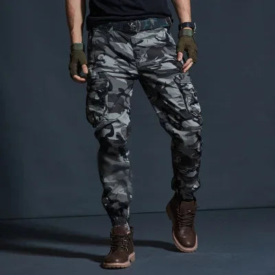 Pantalones tácticos cargo de camuflaje para hombre